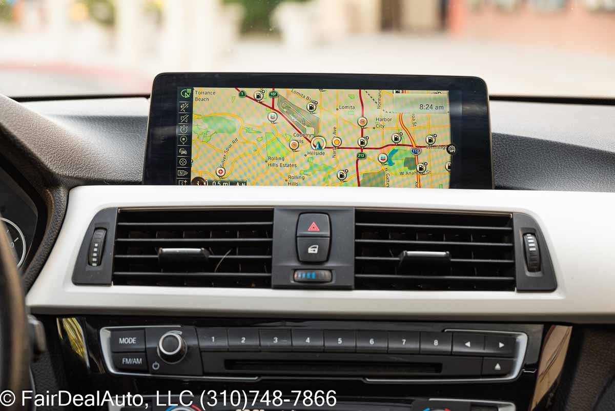 2016-BMW-320i-Lease-0200