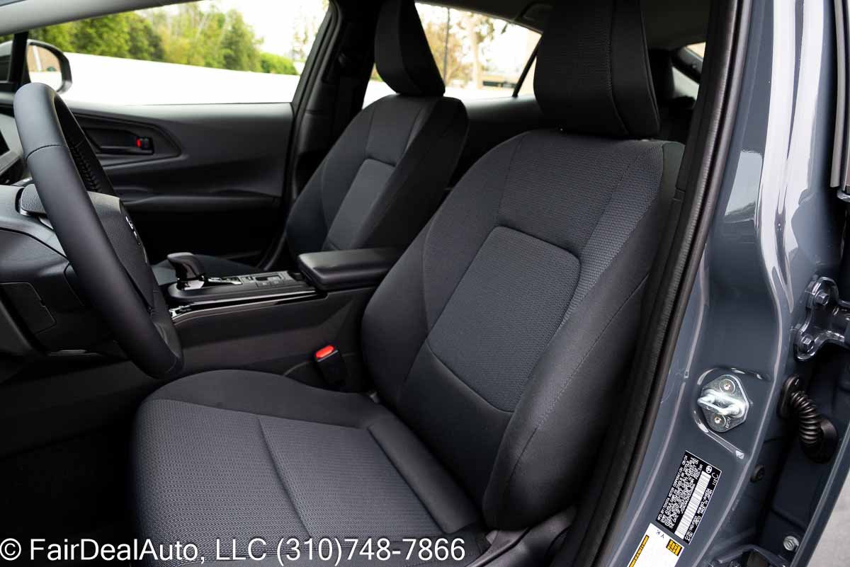 2024-Toyota-Prius-Hybrid-Lease-3788