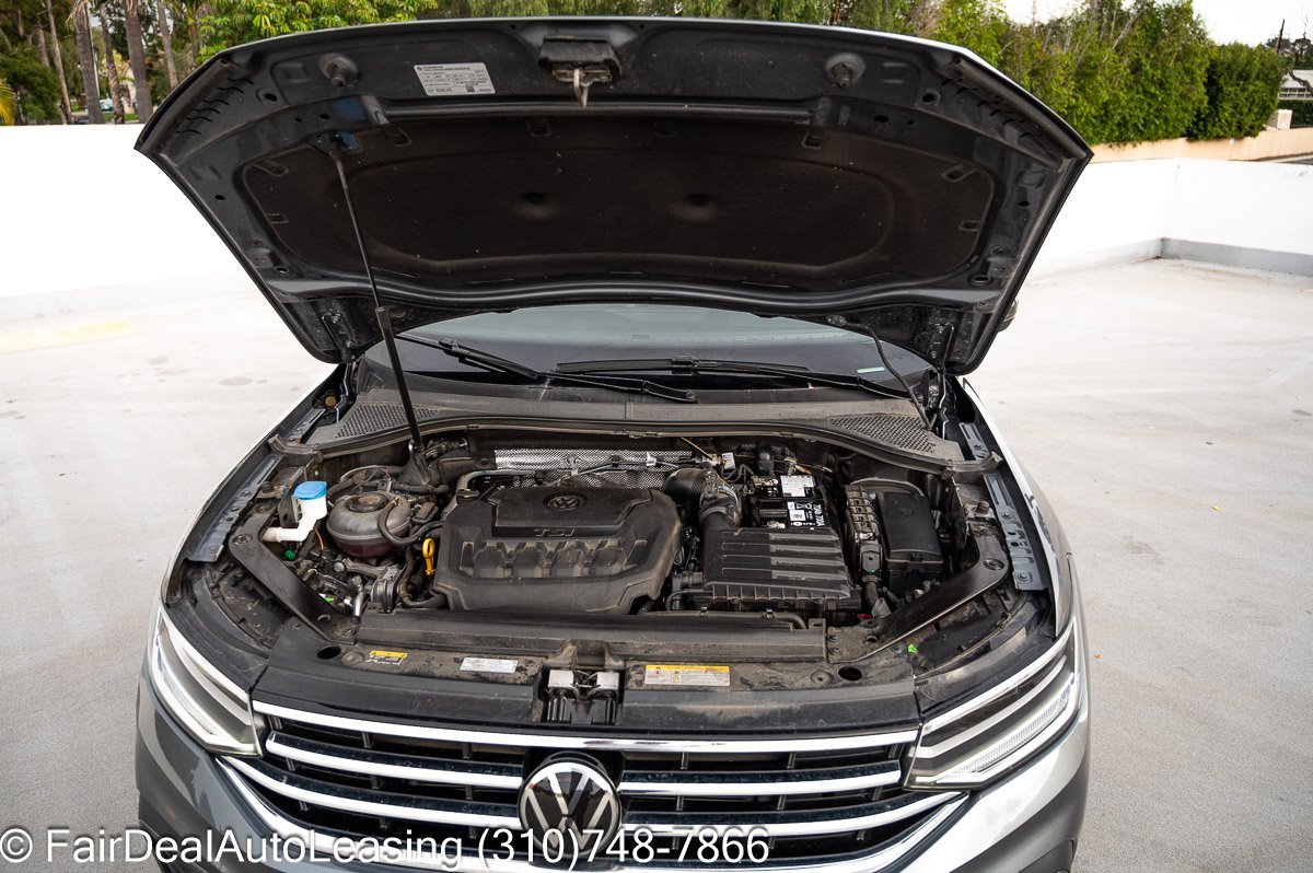 2024-Volkswagen-Tiguan-Lease-0400