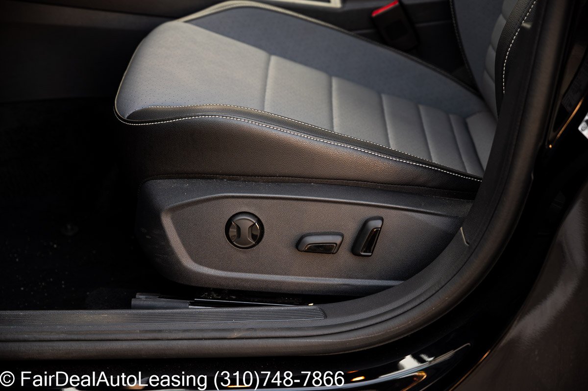 2025-Volkswagen-Jetta-Lease-1174