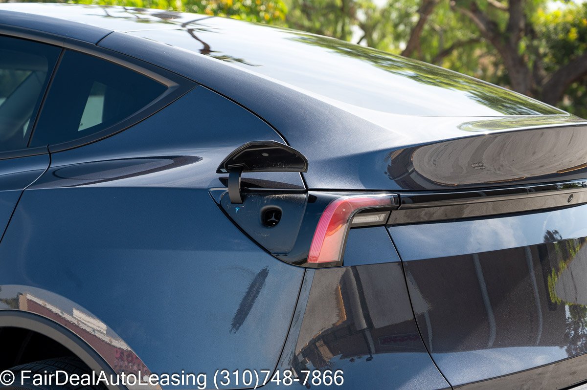 2026-Tesla-Model-Y-Lease-1403