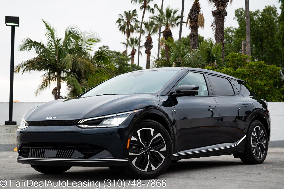 2023 Kia EV6 Wind's photo