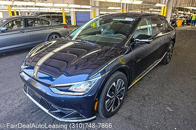 2023 Kia EV6 Wind's photo
