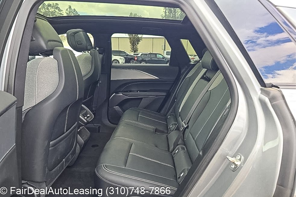 2024-Cadillac-Lyriq-Lease--11 bmw x5 lease