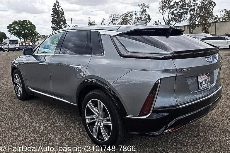 2024-Cadillac-Lyriq-Lease--6 bmw x5 lease