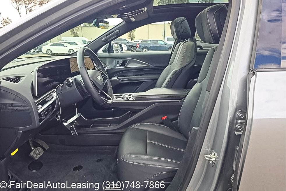 2024-Cadillac-Lyriq-Lease--7 bmw x5 lease