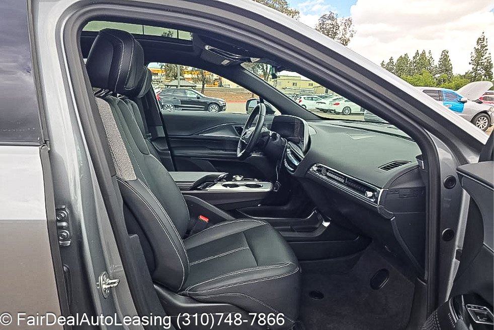 2024-Cadillac-Lyriq-Lease--8 bmw x5 lease