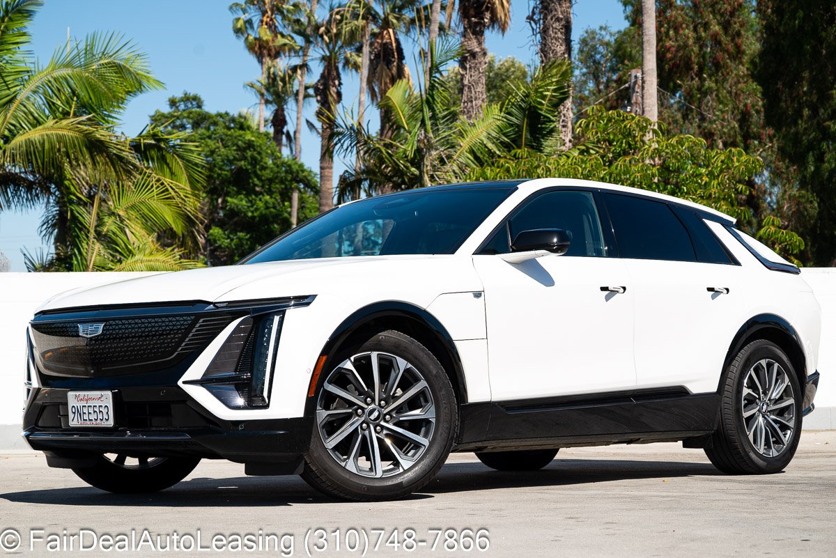 2024-Cadillac-Lyriq-Sport-Lease-0764 bmw x5 lease